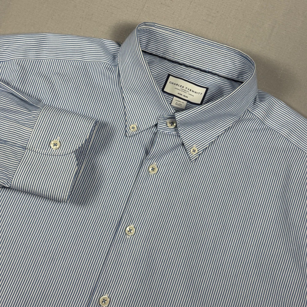 Charles Tyrwhitt Mens 18/35 Classic Fit Blue White Stripe Non-Iron Shirt
